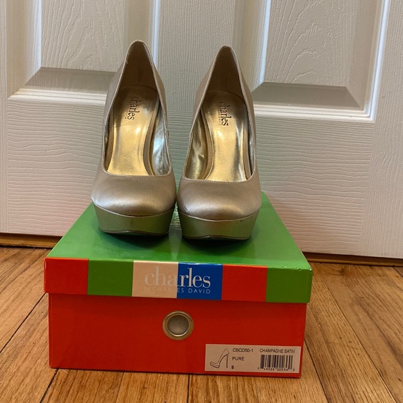 Charles David Pure pump - champagne satin - Picture 1 of 5